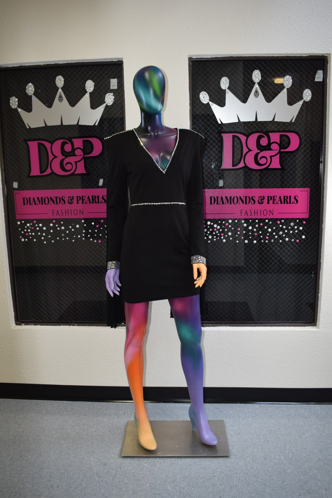 Black Crystal-Trimmed Couture Mini Dress – Limited Edition from the Dallas Fashion Week Collection